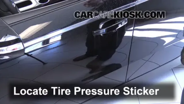 2013 Chevrolet Volt 1.4L 4 Cyl. Pneus et roues Vérifier la pression des pneus